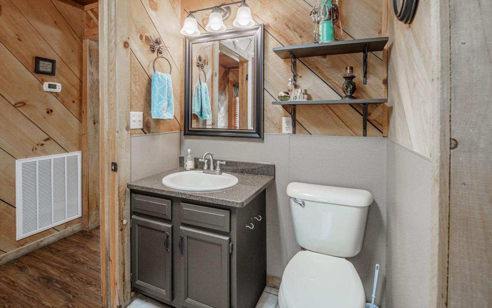Wooded Bliss Hot Tub Single Level Cabin With No Steps Rocking Chairs And Wooded Views Pigeon Forge Eksteriør bilde