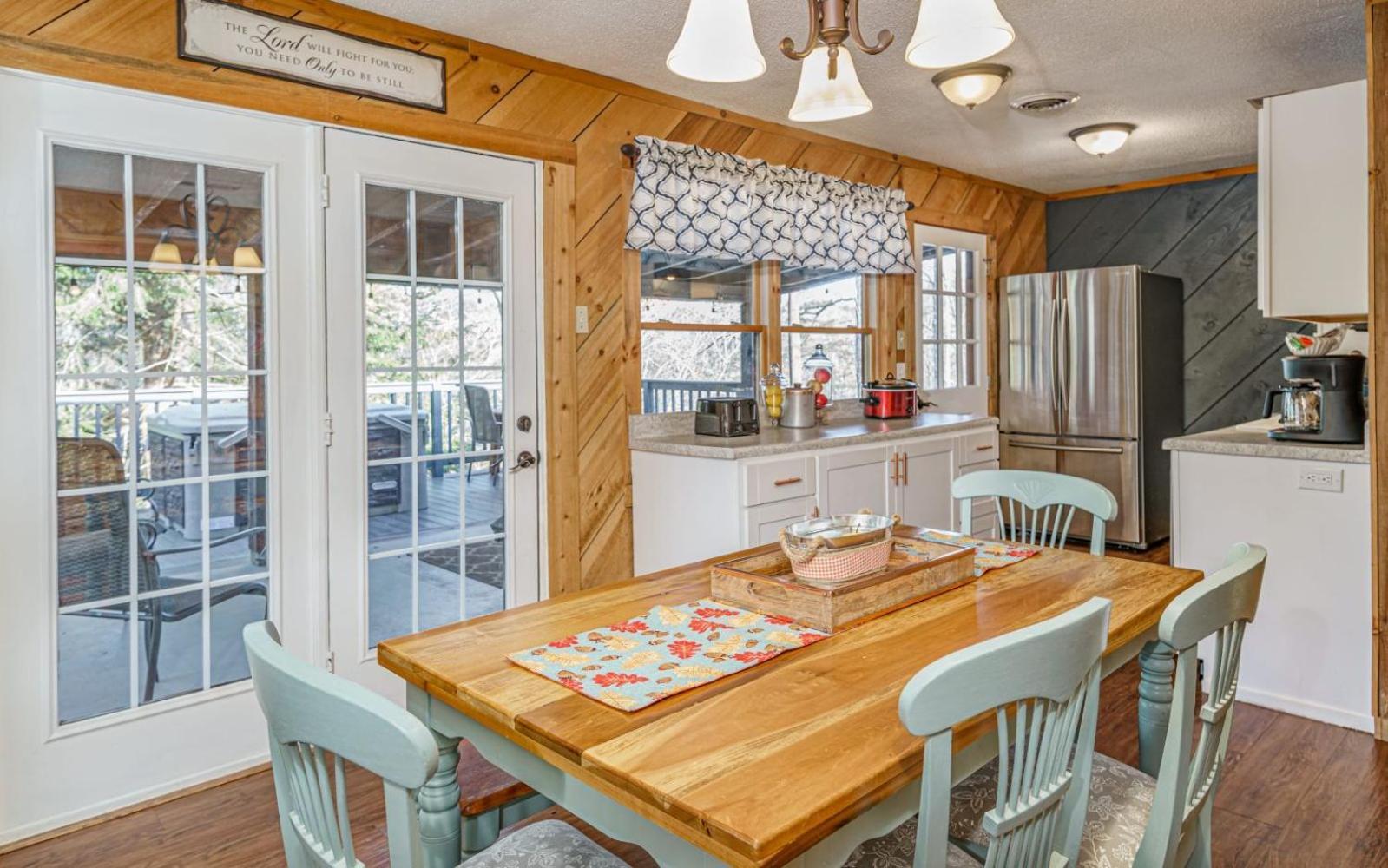 Wooded Bliss Hot Tub Single Level Cabin With No Steps Rocking Chairs And Wooded Views Pigeon Forge Eksteriør bilde