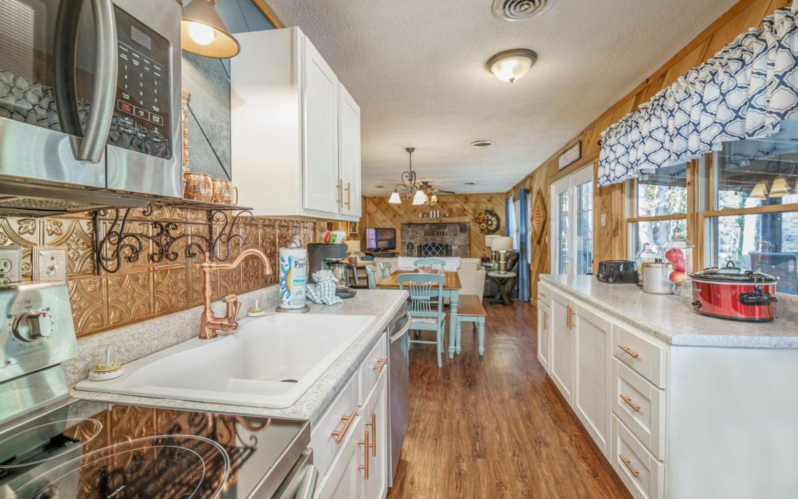Wooded Bliss Hot Tub Single Level Cabin With No Steps Rocking Chairs And Wooded Views Pigeon Forge Eksteriør bilde
