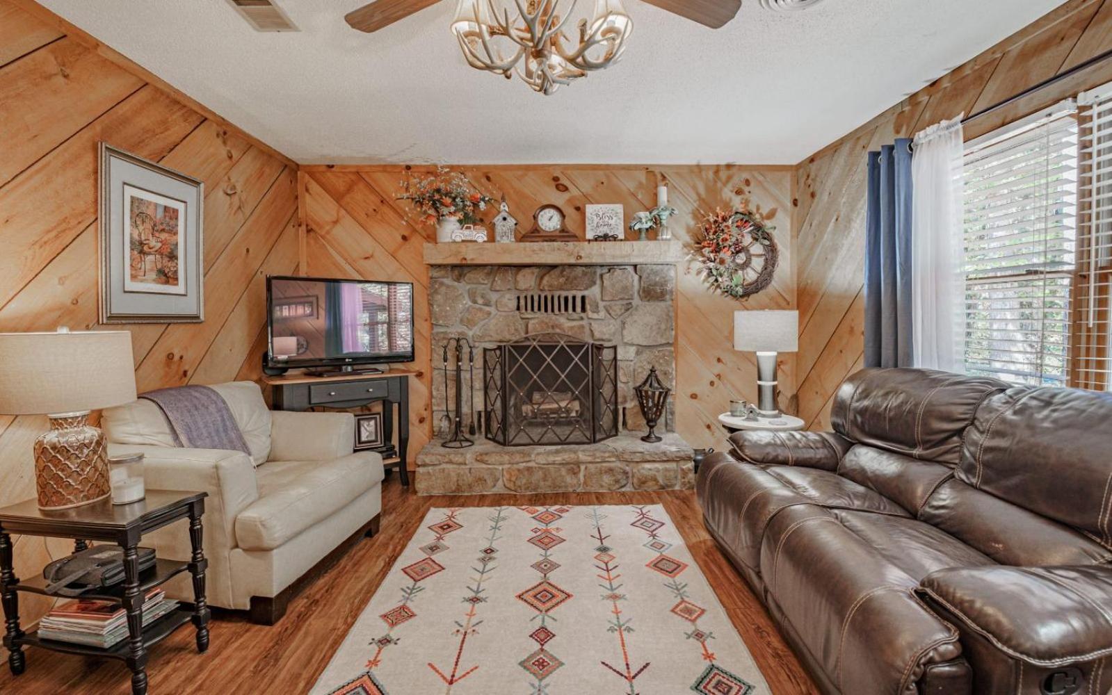Wooded Bliss Hot Tub Single Level Cabin With No Steps Rocking Chairs And Wooded Views Pigeon Forge Eksteriør bilde
