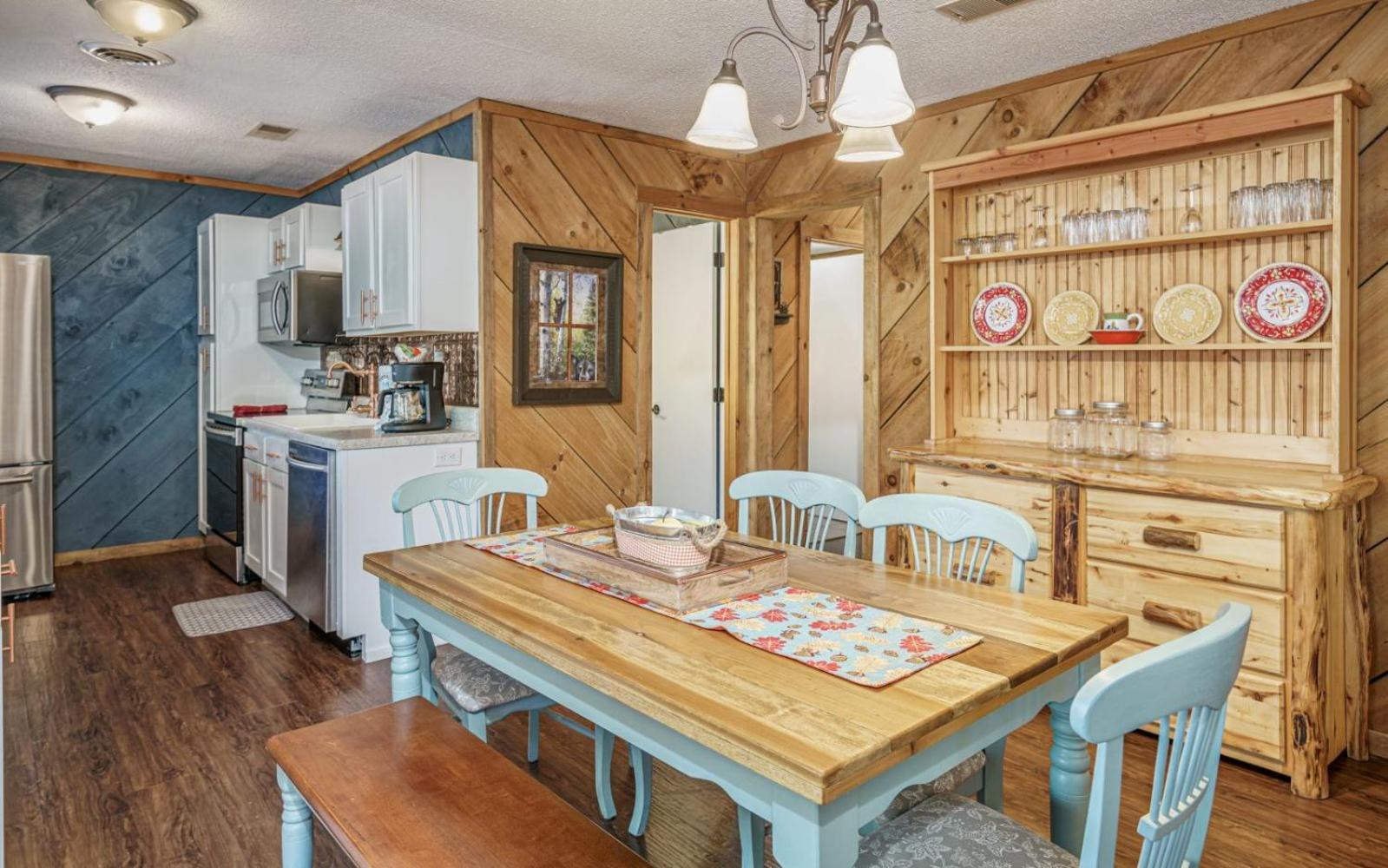 Wooded Bliss Hot Tub Single Level Cabin With No Steps Rocking Chairs And Wooded Views Pigeon Forge Eksteriør bilde